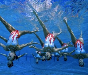 开云体育下载-当尼斯提前终结悬念，我们为何仍为NBA季后赛疯狂？