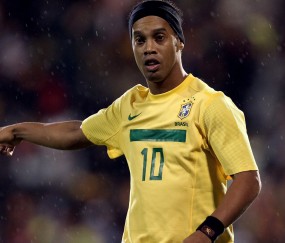 开云体育APP下载-英超争冠焦点战，乌拉圭逆转突尼斯的战术启示