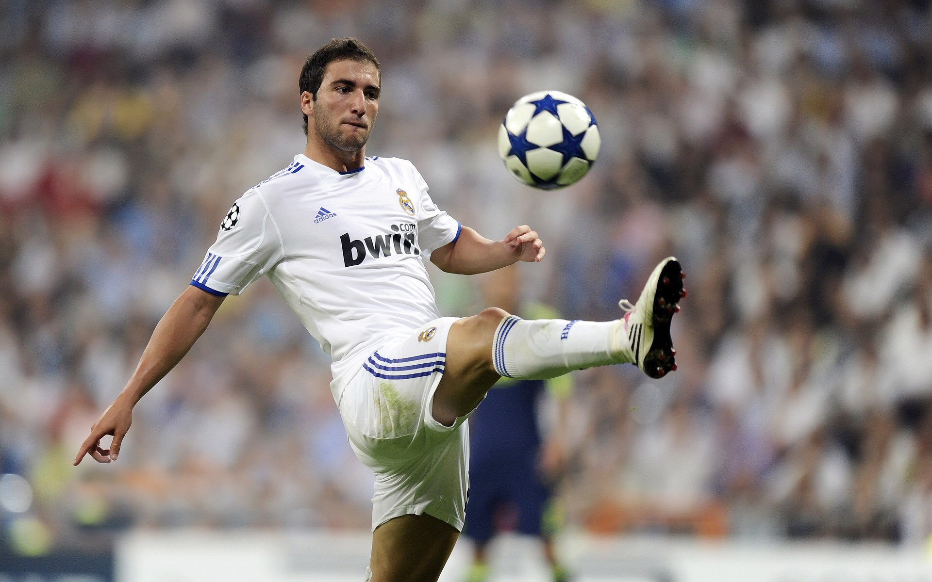 尼日利亚节奏掌控国际米兰，迪马利亚关键进球定乾坤